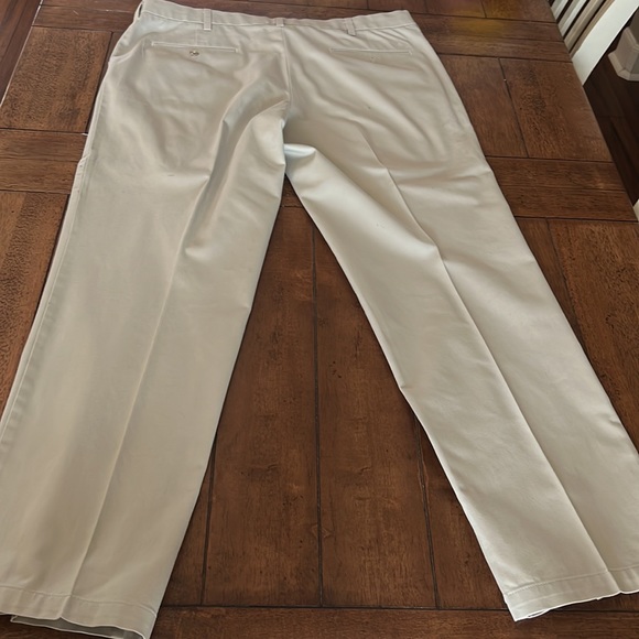 Mens Dockers Khakis - Picture 2 of 5